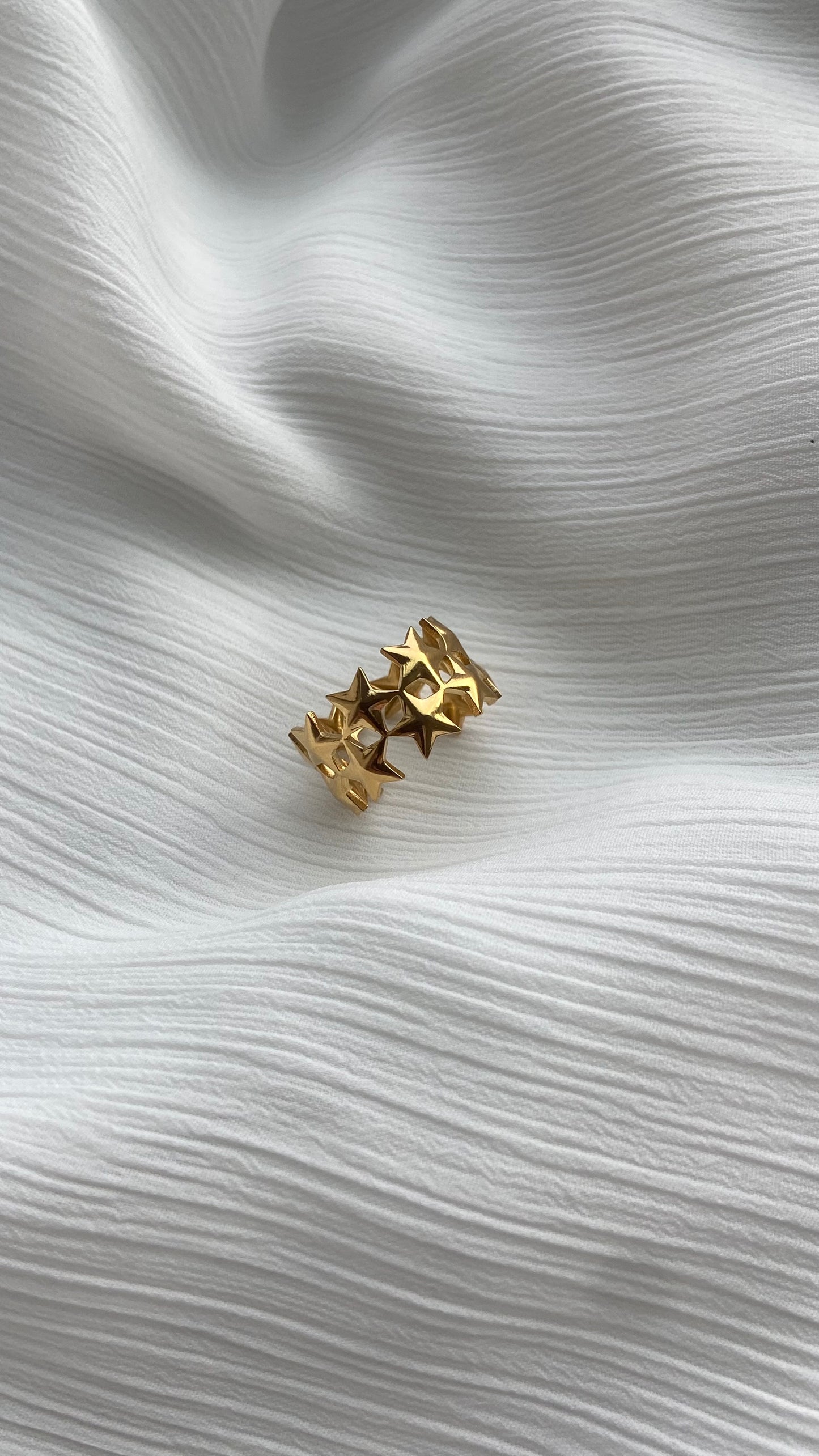 Star ring